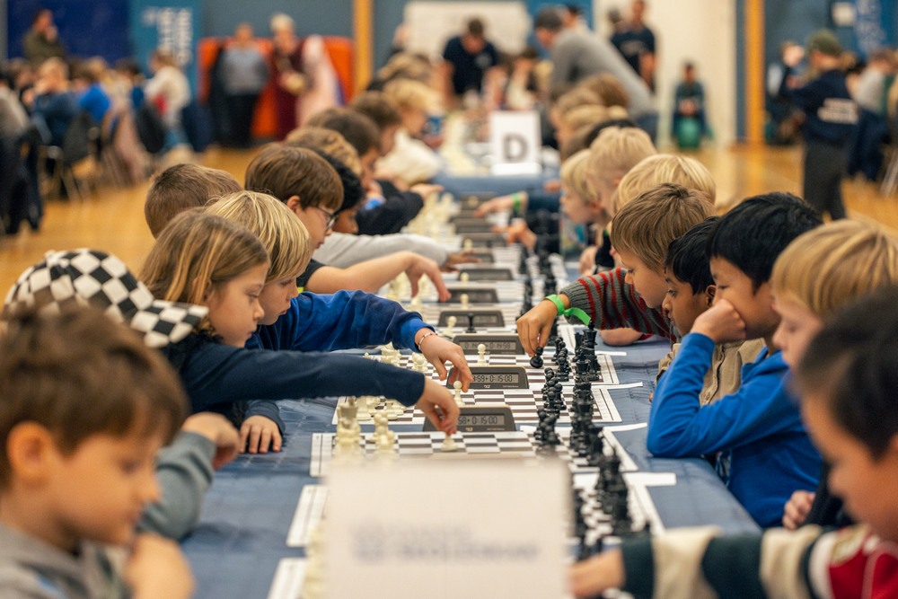 28-11-25 DM Skoleskak (web)-10